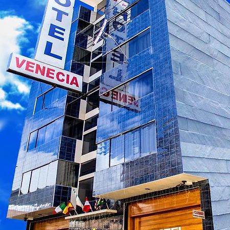 Hotel Venecia Huánuco Zewnętrze zdjęcie
