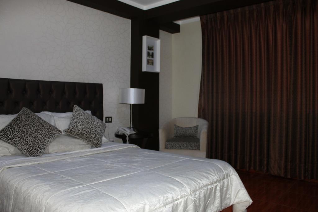 Hotel Venecia Huánuco Zewnętrze zdjęcie