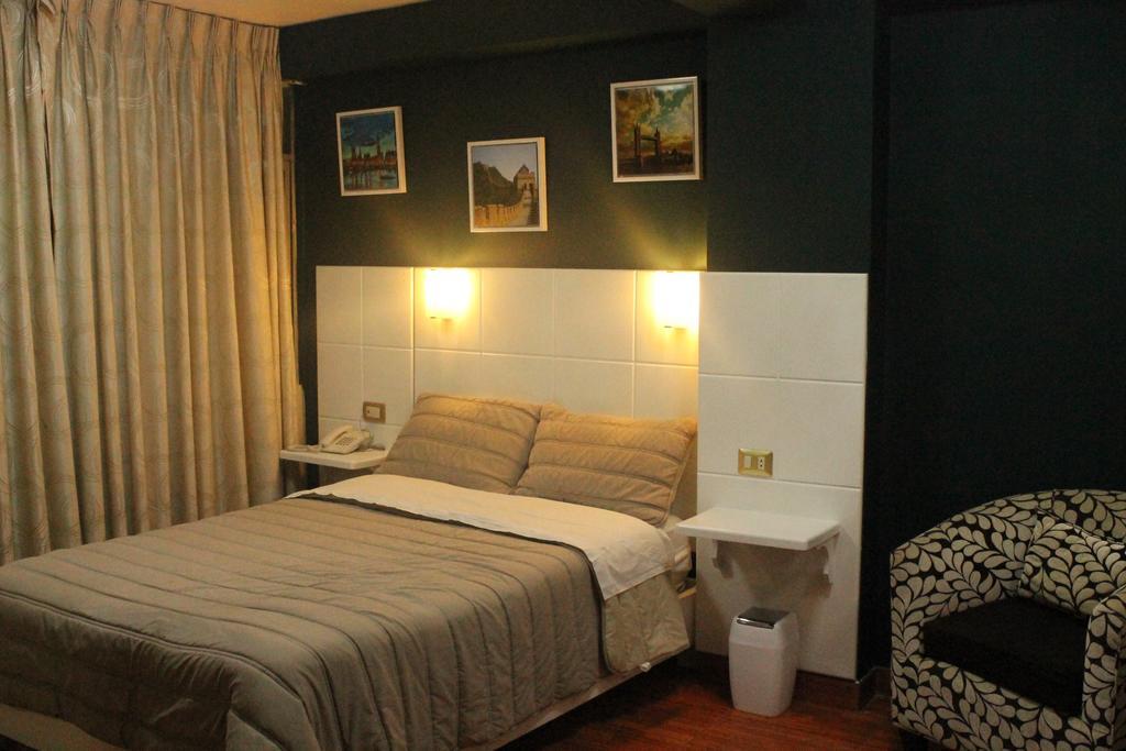 Hotel Venecia Huánuco Zewnętrze zdjęcie